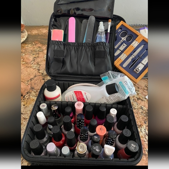 Multi-Use Case W/ Adjustable Dividers!! - Picture 8 of 11